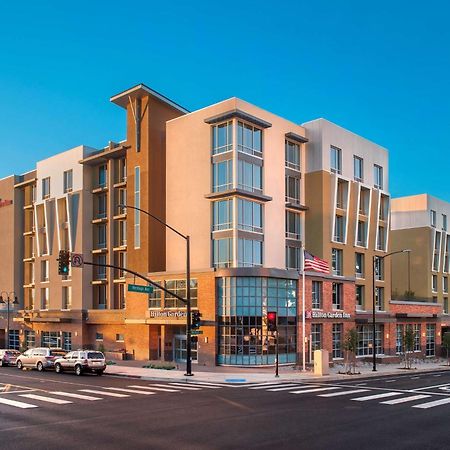 Hilton Garden Inn Burbank Los Angeles Eksteriør billede